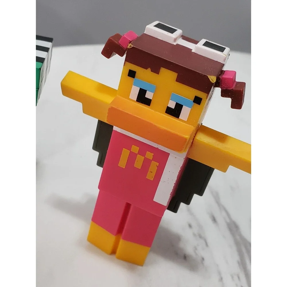Lot 2 McDonald's Hamburglar Birdie Minecraft Style‎ Block Figure Toy Kids Meal